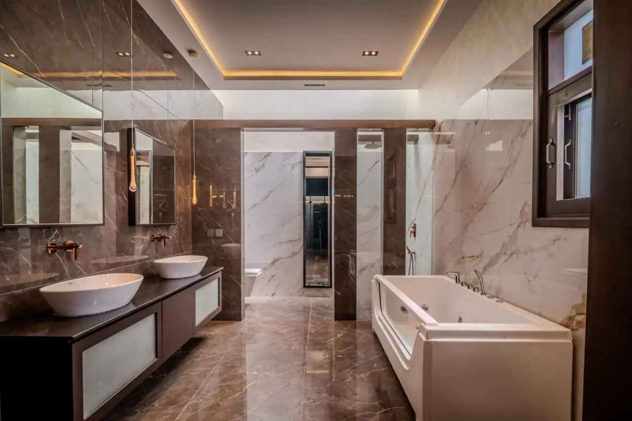 Luxury 666 yards house DHA Karachi Phase 8