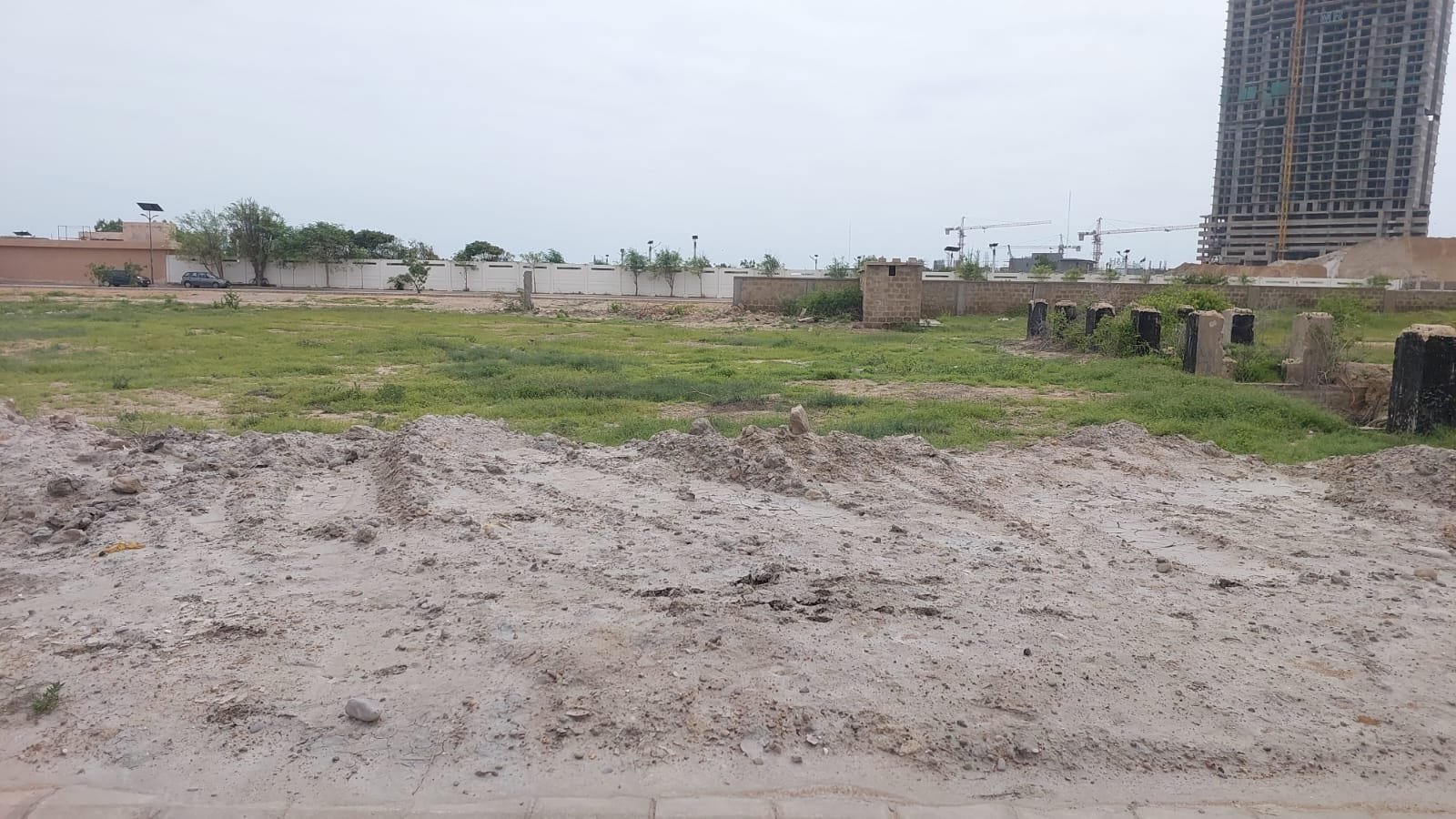 500 Sq Yards Residential Plot for Sale in Phase 8, DHA Karachi — property photo 3